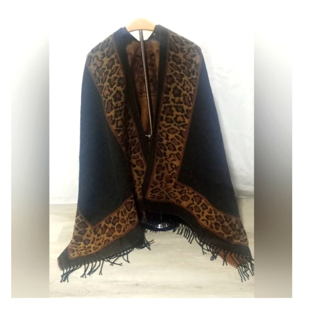 Soft Surroundings Cheetah Print Wrap Sweater Brown and Black OS